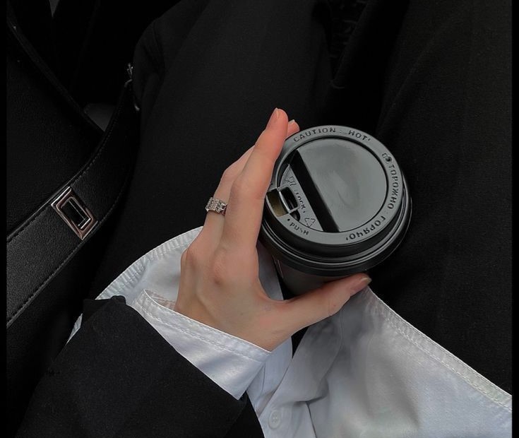 لیوان‌های یک‌بارمصرف، راحتی یا فاجعه محیط‌زیستی؟