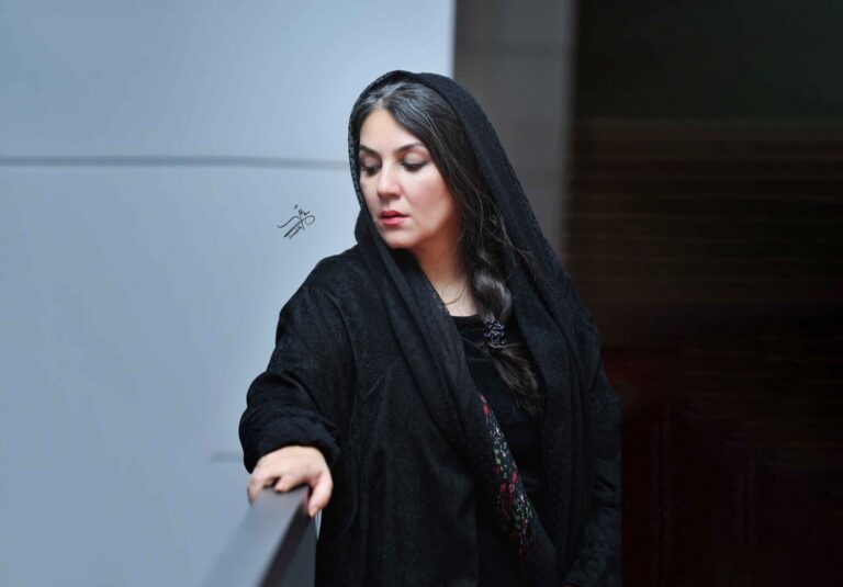 ستاره اسکندری: کافه برای من شبیه ایران زمین است