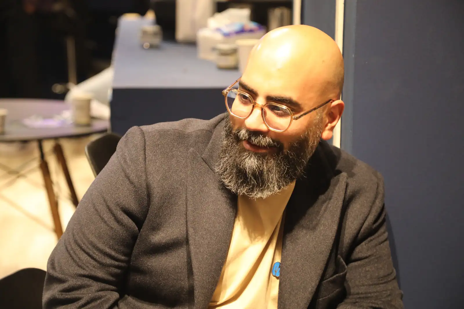 حسین علایی: از دل یک شکست به دنیا آمدیم.