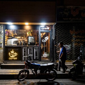 کافه در خیابان